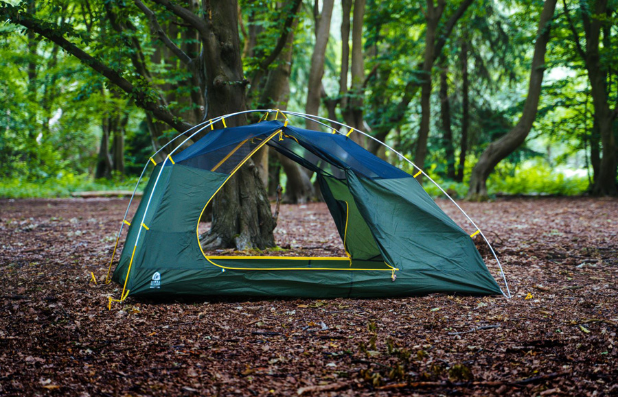 Sierra Designs Meteor 3000 3 Lightweight Backpacking Tent